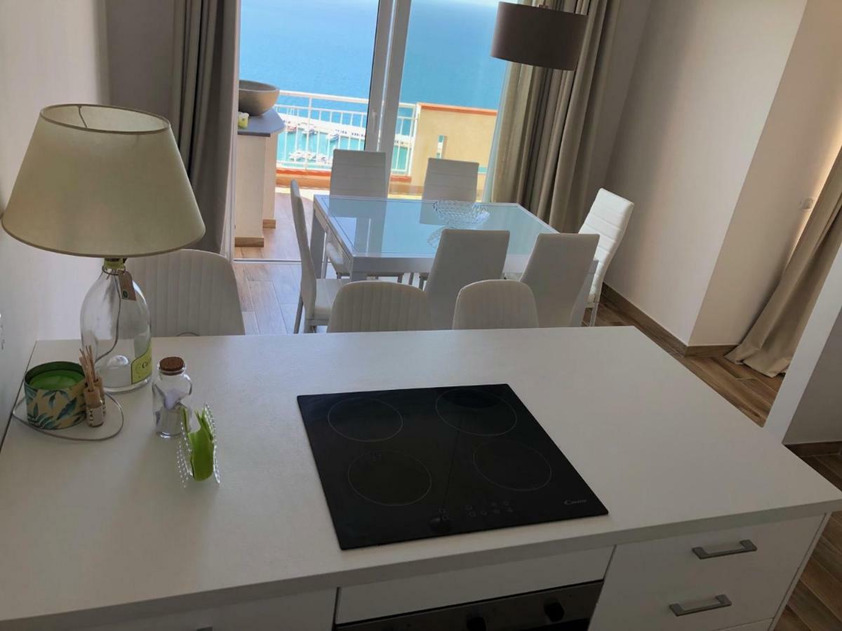 Appartamento Vista Mare Capo dʼOrlando Zewnętrze zdjęcie
