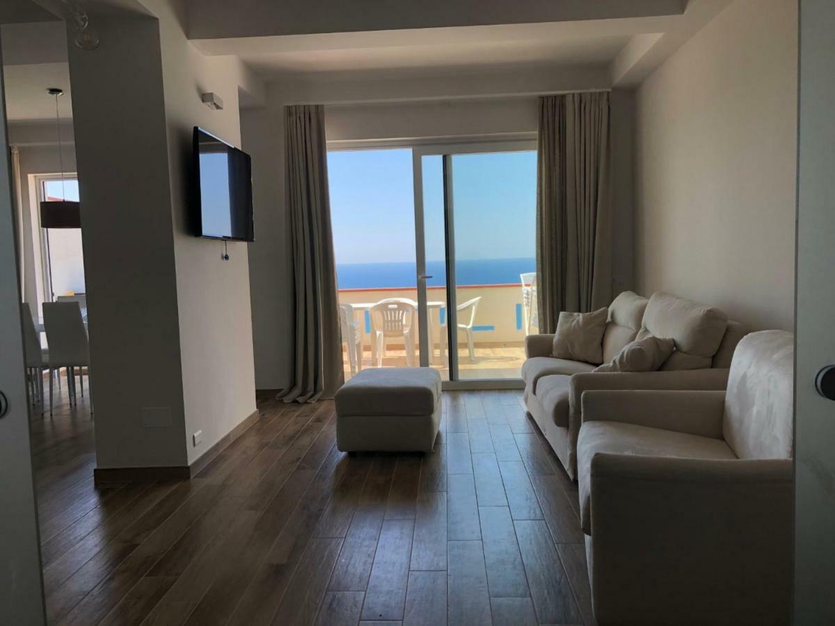 Appartamento Vista Mare Capo dʼOrlando Zewnętrze zdjęcie
