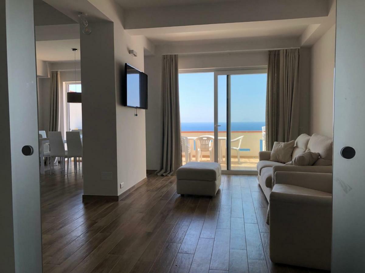 Appartamento Vista Mare Capo dʼOrlando Zewnętrze zdjęcie