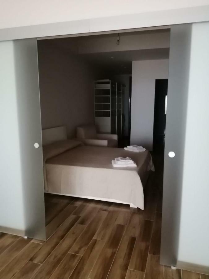 Appartamento Vista Mare Capo dʼOrlando Zewnętrze zdjęcie